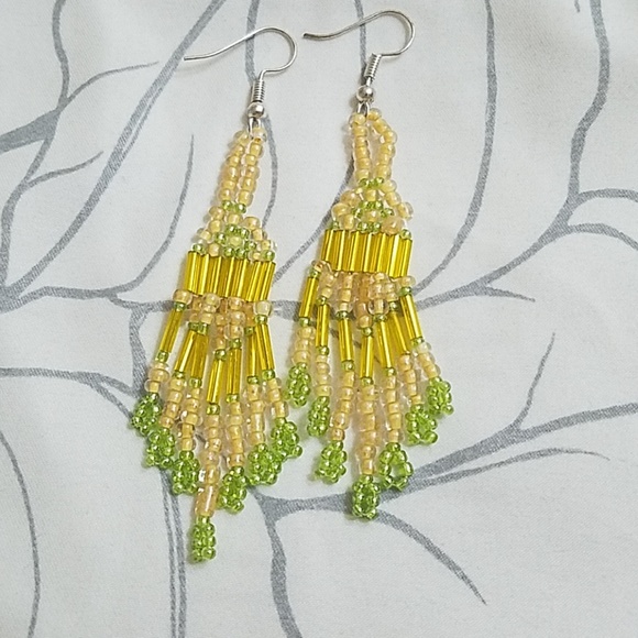 Earrings - Picture 1 of 1